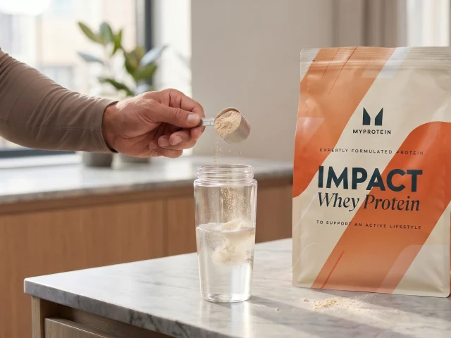 Impact Whey Protein Myprotein : sachet, dosette en plastique et shaker